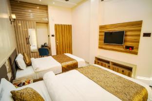 aryavarta hotel