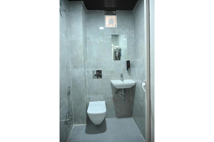 aryavarta hotel