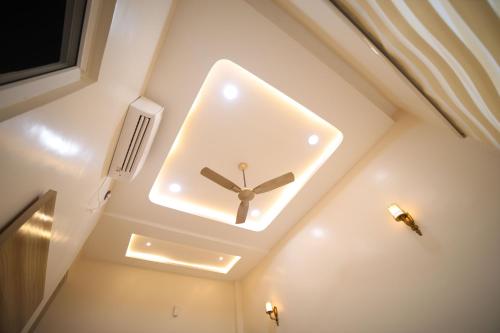aryavarta hotel