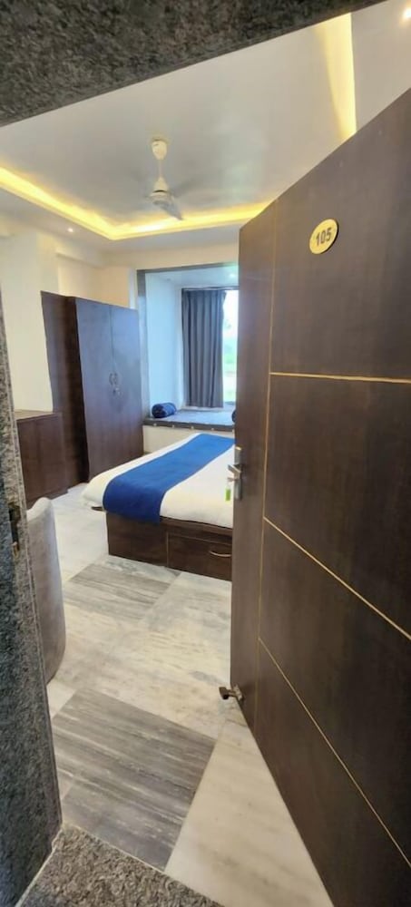 aryston hotel udaipur