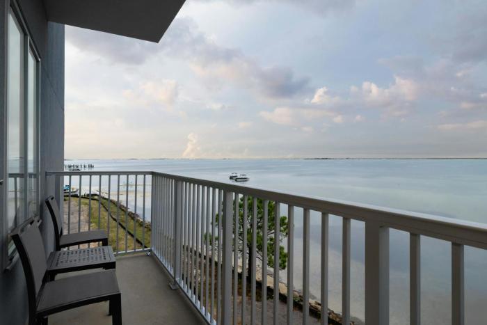 residence inn by marriott navarre waterfront