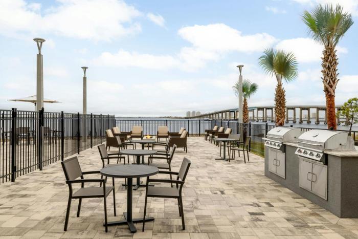 residence inn by marriott navarre waterfront