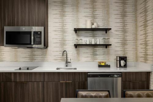 residence inn by marriott navarre waterfront
