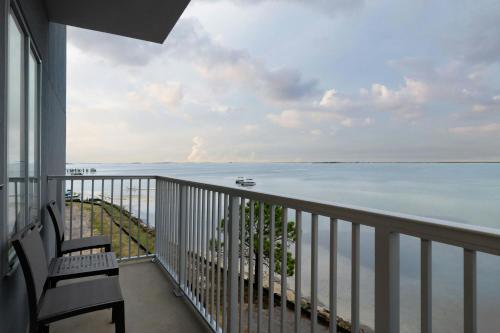 residence inn by marriott navarre waterfront