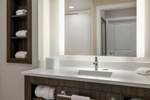 residence inn by marriott navarre waterfront