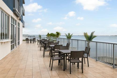 residence inn by marriott navarre waterfront