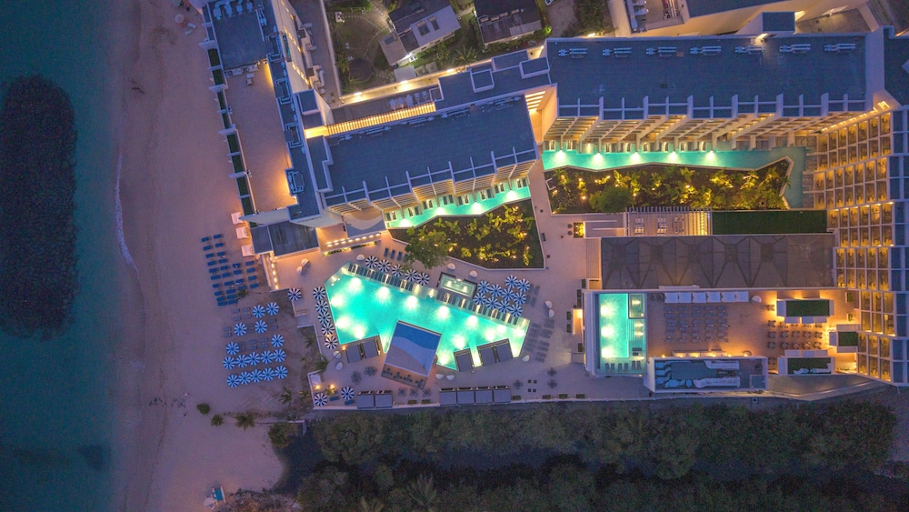 royalton vessence barbados adults only