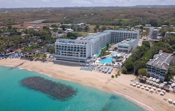 royalton vessence barbados adults only