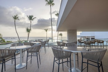 royalton vessence barbados adults only