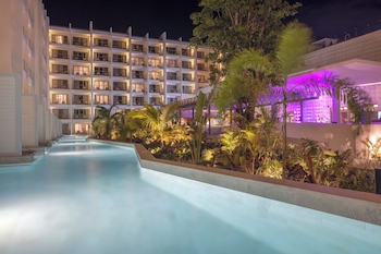 royalton vessence barbados adults only