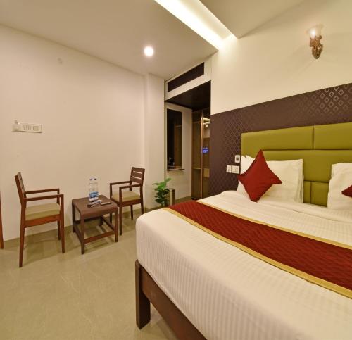 a k g hotel