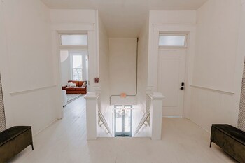 East Main Lofts,,2 star