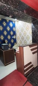 hotel v d choudhary