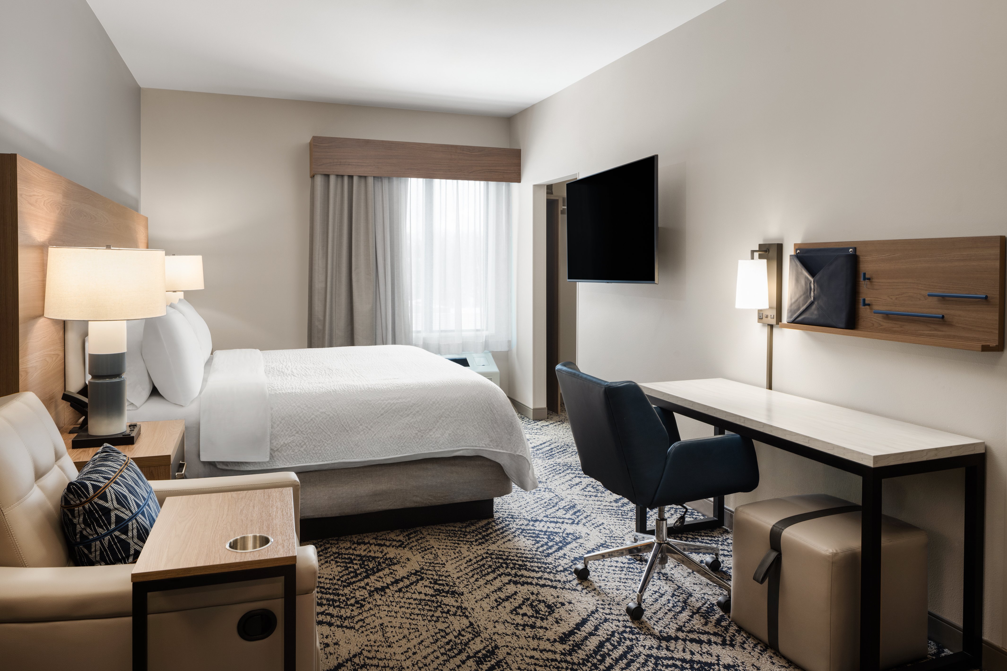 candlewood suites anchorage midtown by ihg