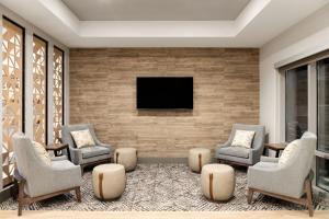 candlewood suites anchorage midtown by ihg