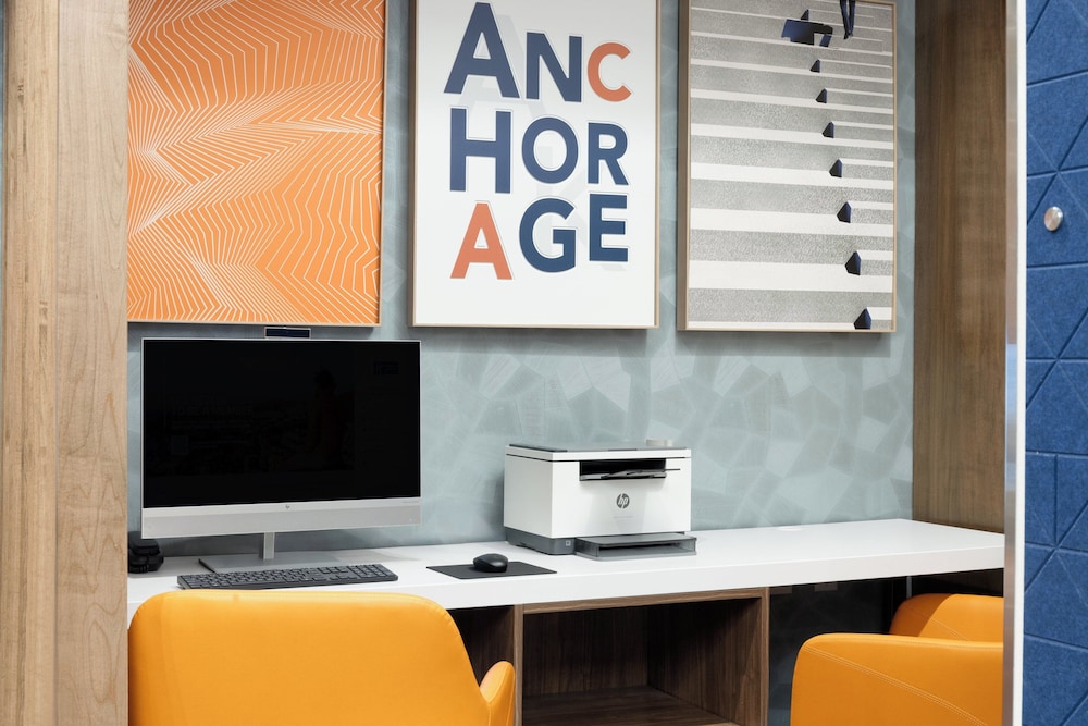 holiday inn express and suites anchorage midtown by ihg