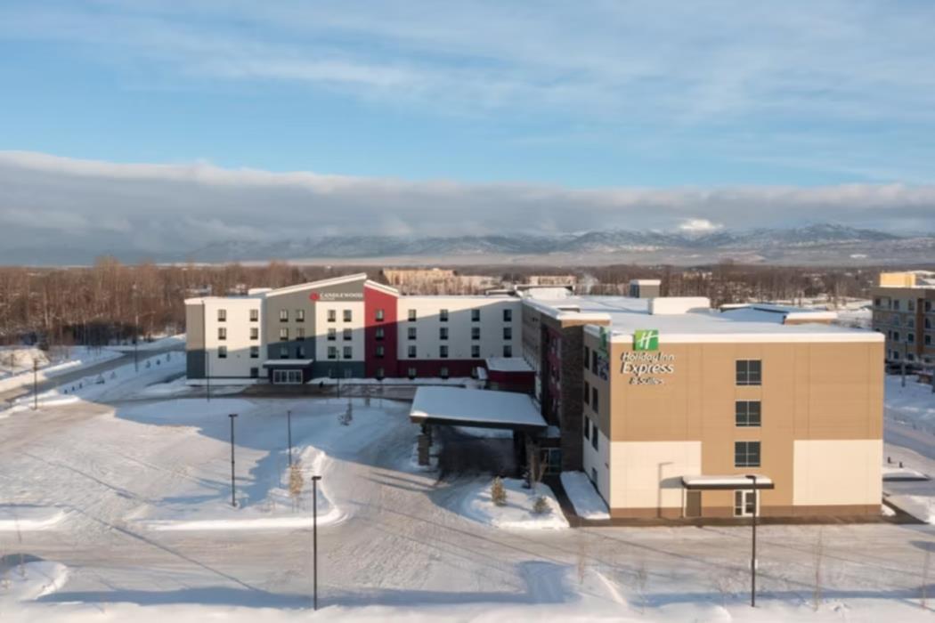 holiday inn express and suites anchorage midtown by ihg