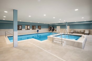 Holiday Inn Express And Suites Anchorage Midtown By Ihg,,3 star