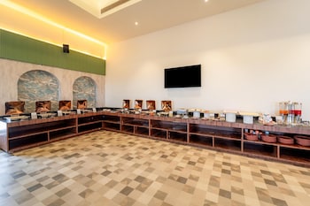 Pravasa Hotel Vijayapura,,3 star