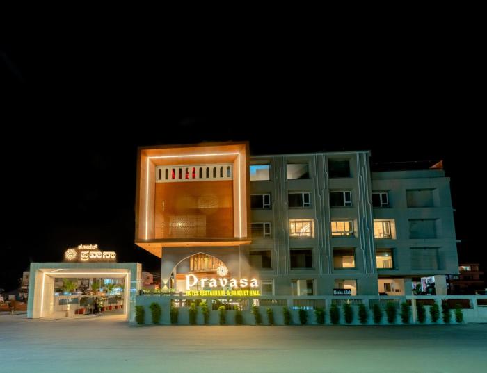 pravasa hotel vijayapura