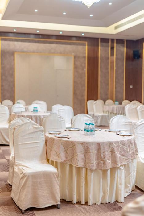 pravasa hotel vijayapura