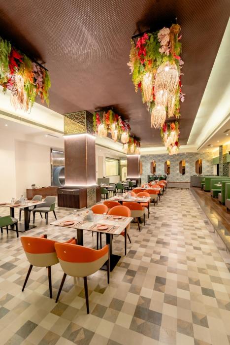 pravasa hotel vijayapura