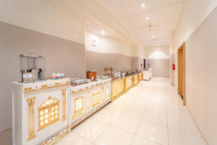 pravasa hotel vijayapura
