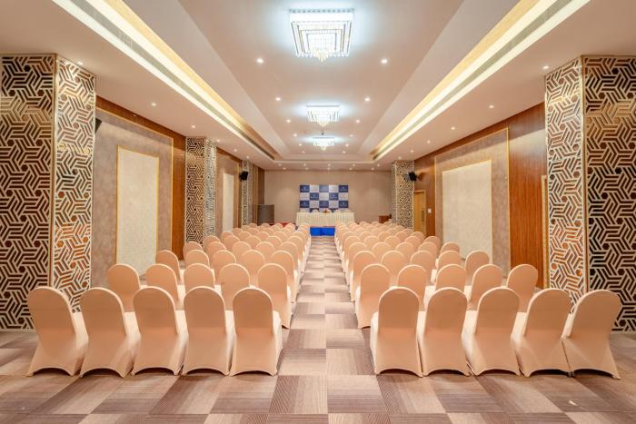 pravasa hotel vijayapura