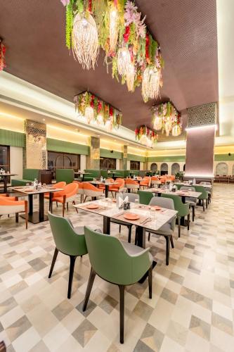 pravasa hotel vijayapura