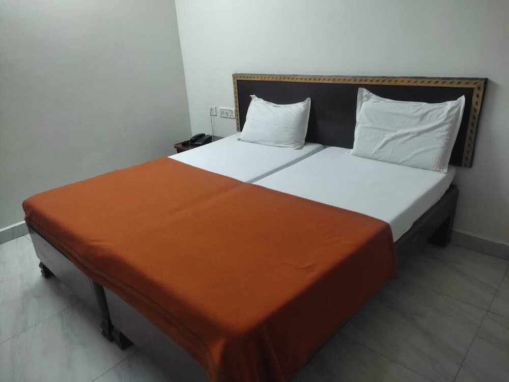 narmada new residency lodge