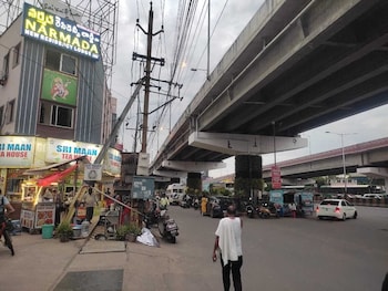 narmada new residency lodge