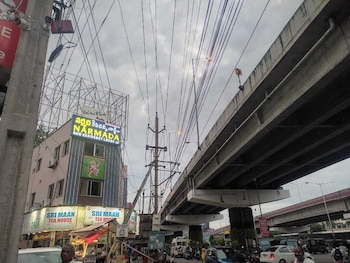 narmada new residency lodge