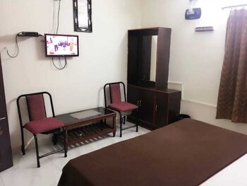 narmada new residency lodge