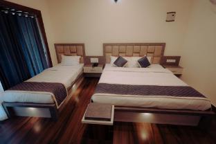 mountain peak resort