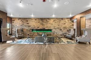 cobblestone hotel and suites waukesha