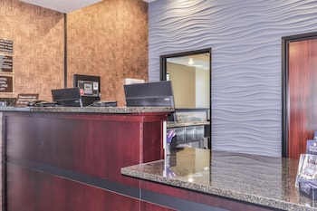 Cobblestone Hotel & Suites - Waukesha,,0 star