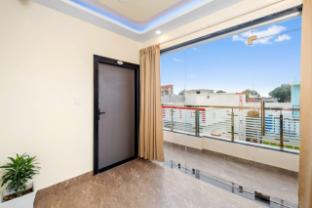 Hotel Maa Vaishno,,2 star