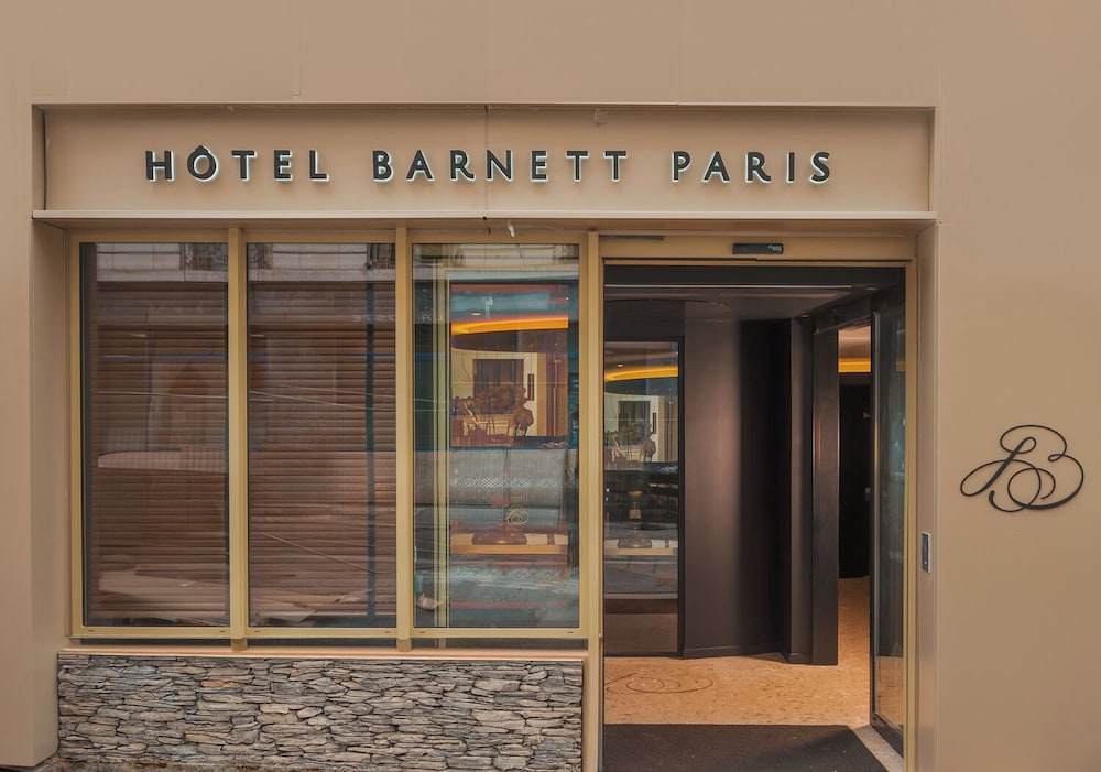 hotel barnett paris