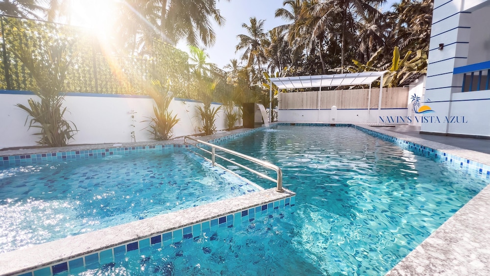 navin s vista azul