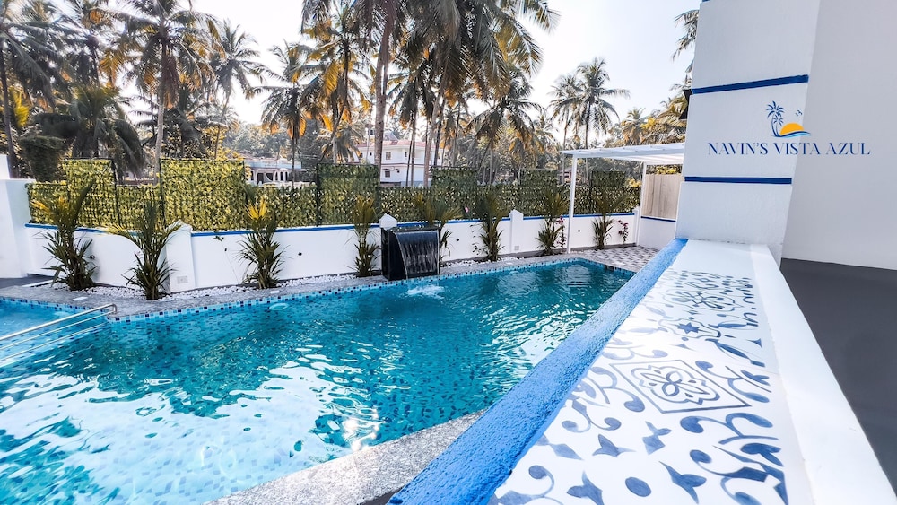 navin s vista azul