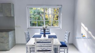 Navin S Vista Azul,,2 star