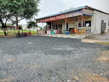 hotel sukhsagar