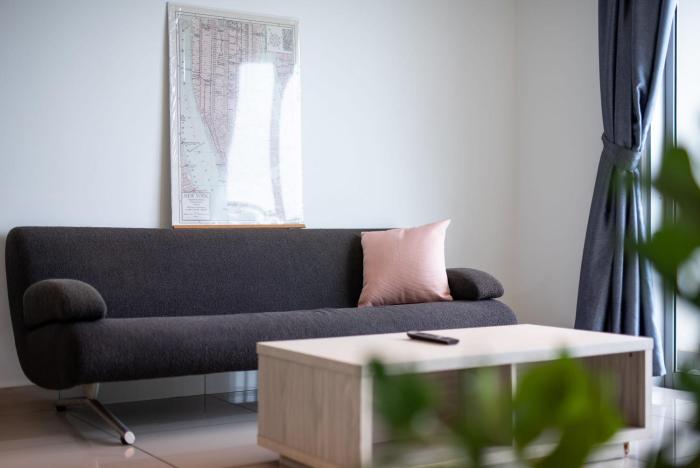 bright and modern 3br suite free parking