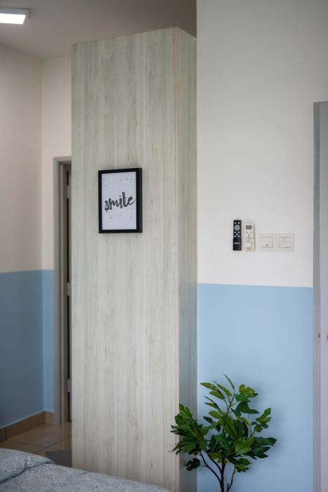 bright and modern 3br suite free parking