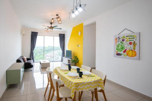 bright and modern 3br suite free parking