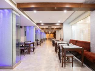 u by z hotels richmond circle