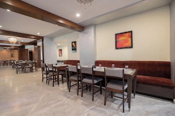 u by z hotels richmond circle