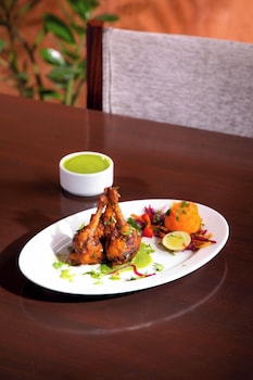 u by z hotels richmond circle