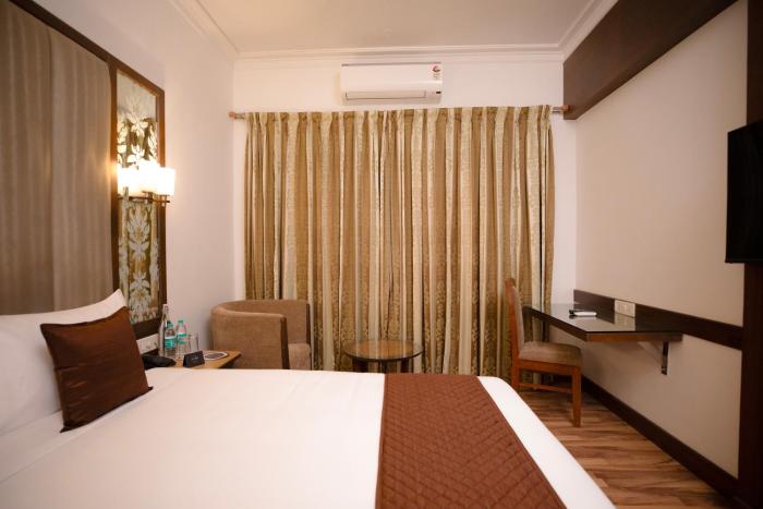 u by z hotels richmond circle