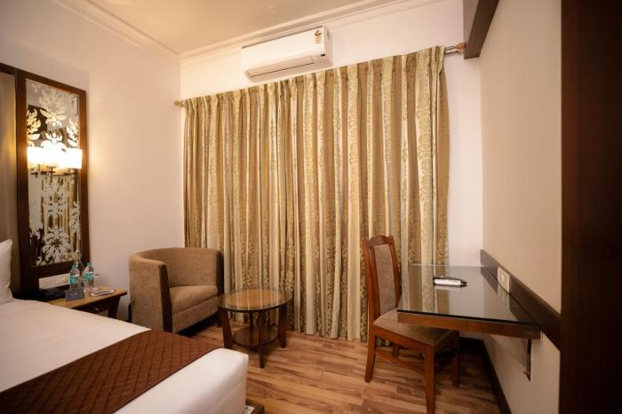u by z hotels richmond circle